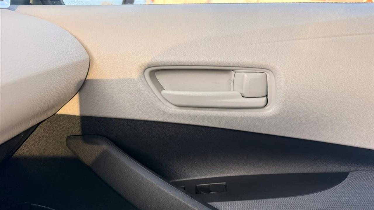 Toyota Corolla LE 2023