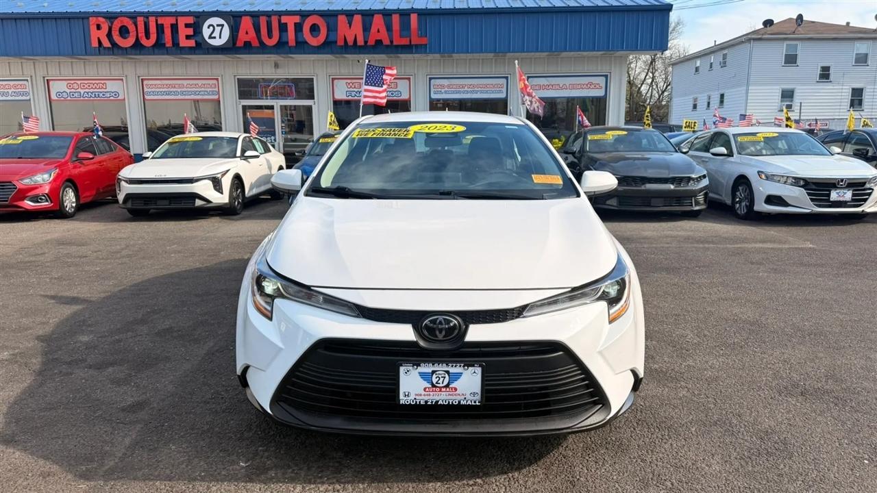 Toyota Corolla LE 2023