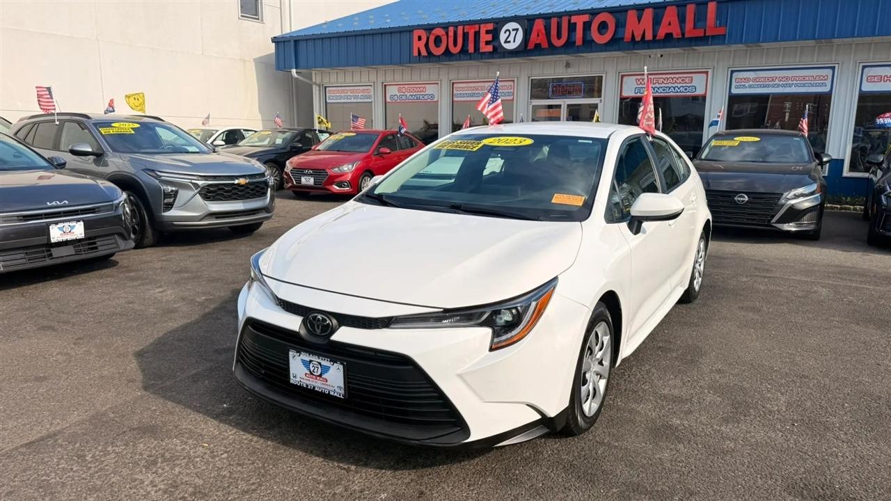 Toyota Corolla LE 2023