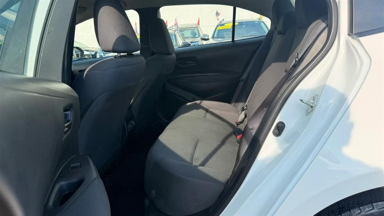 Toyota Corolla LE 2023