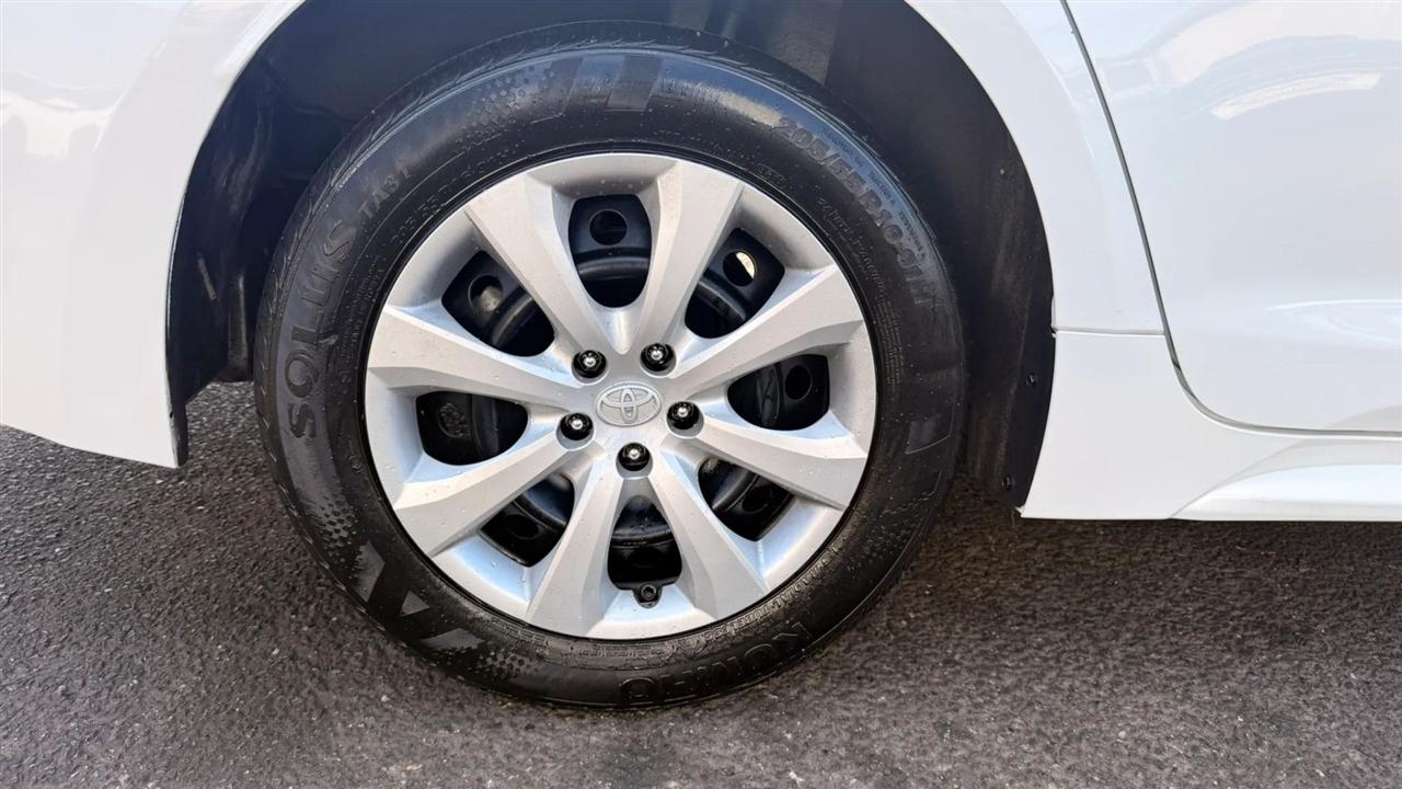 Toyota Corolla LE 2023