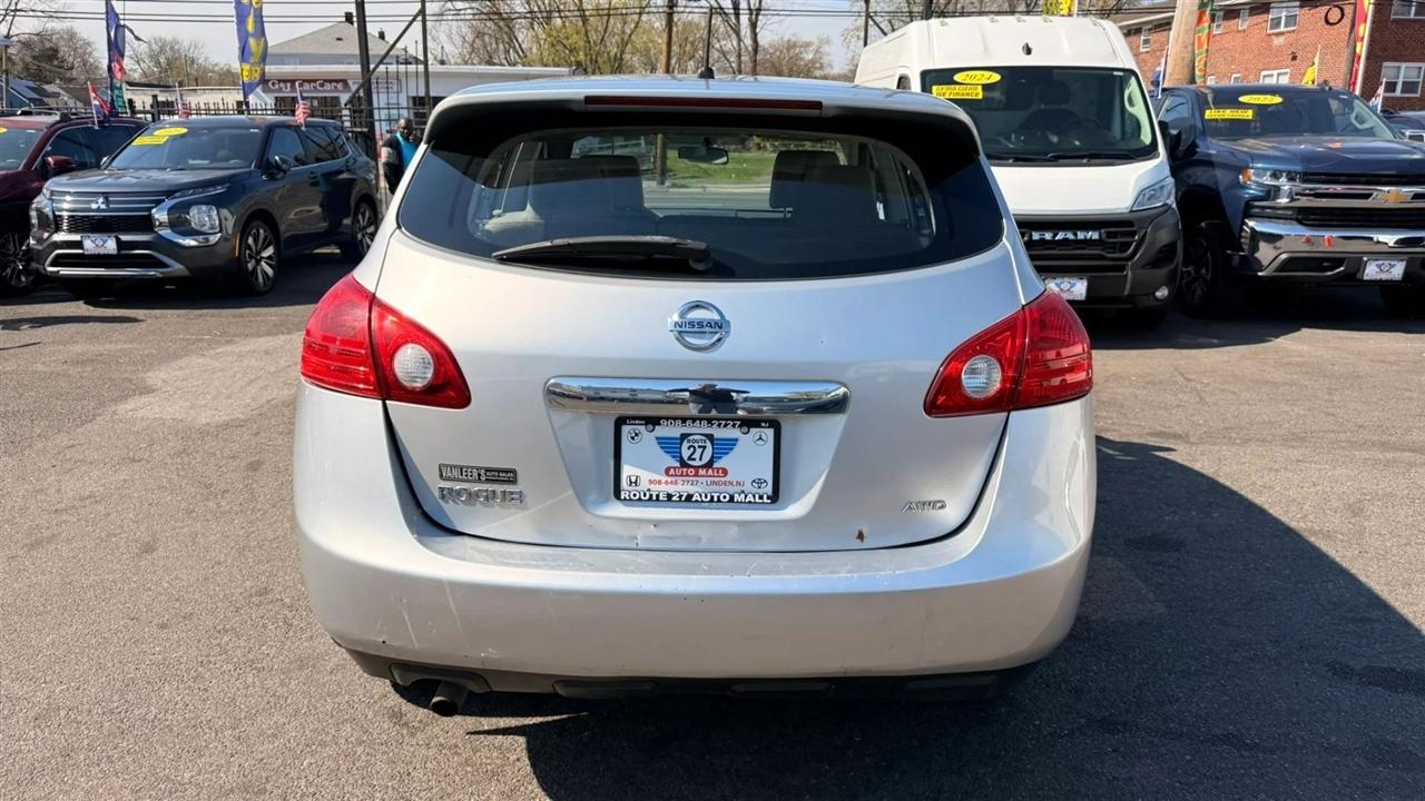 Nissan Rogue S AWD 2013