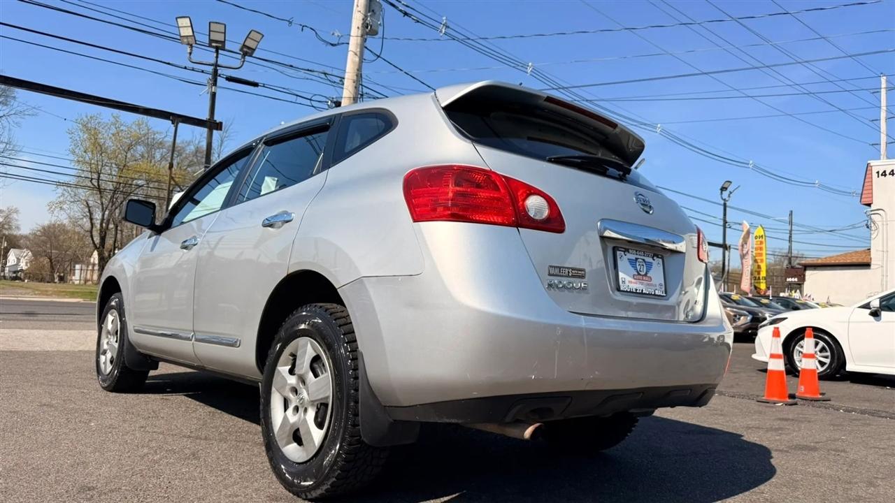 Nissan Rogue S AWD 2013