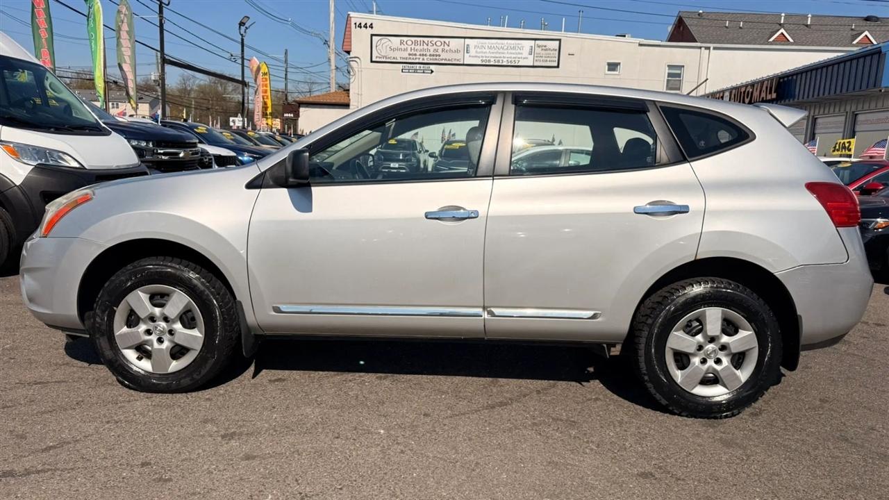 Nissan Rogue S AWD 2013