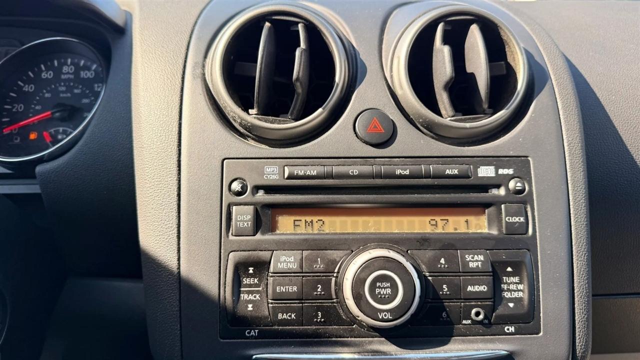 Nissan Rogue S AWD 2013