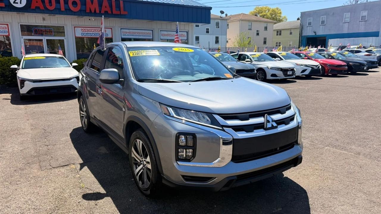 Mitsubishi Outlander Sport 2.0 ES 4WD 2025