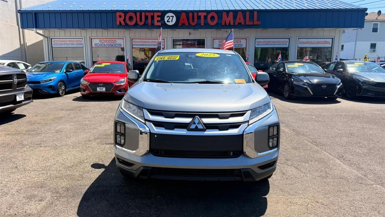 Mitsubishi Outlander Sport 2.0 ES 4WD 2025