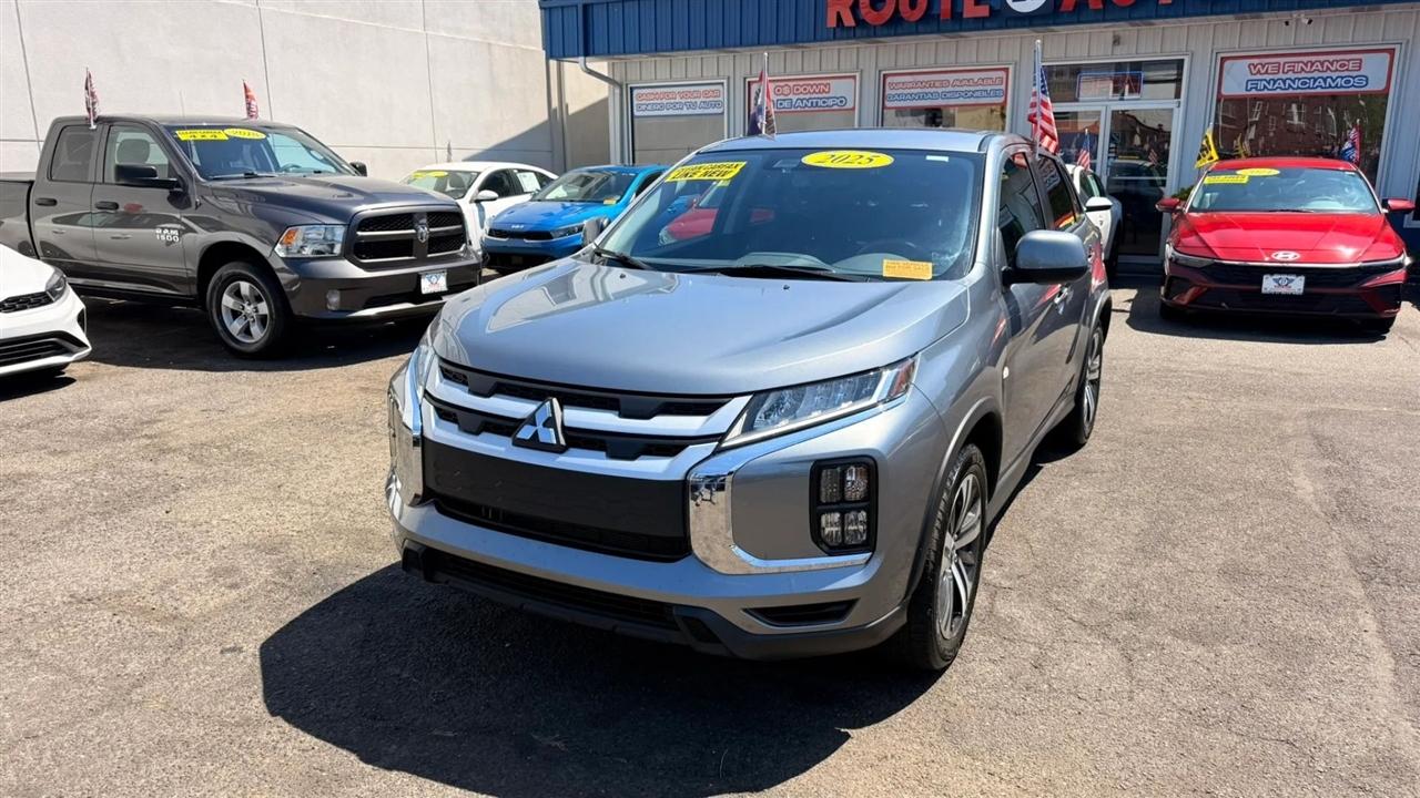 Mitsubishi Outlander Sport 2.0 ES 4WD 2025