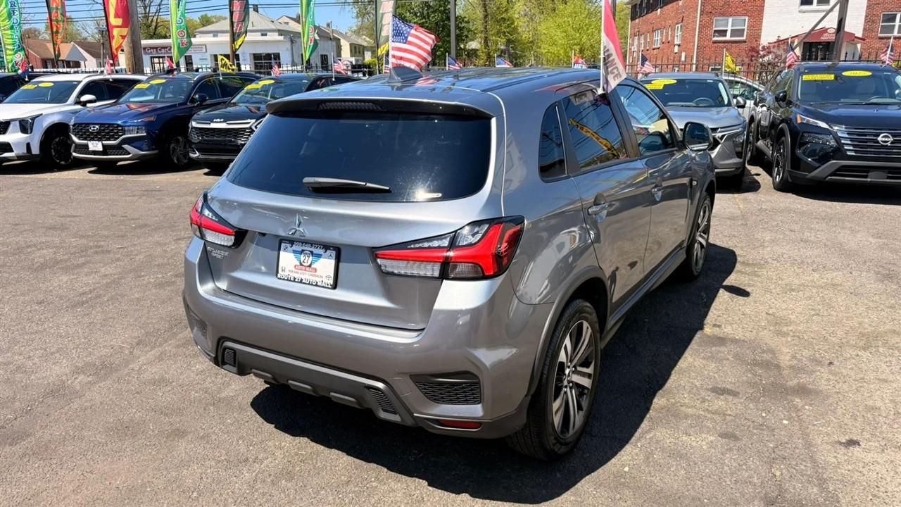 Mitsubishi Outlander Sport 2.0 ES 4WD 2025