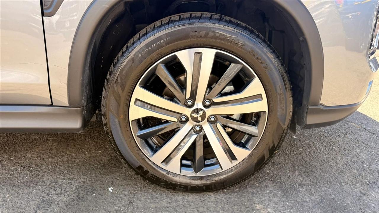 Mitsubishi Outlander Sport 2.0 ES 4WD 2025