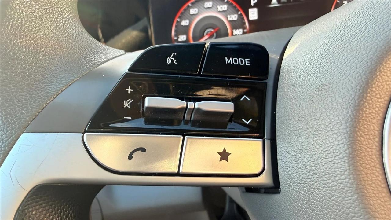 Hyundai Elantra SEL 2024