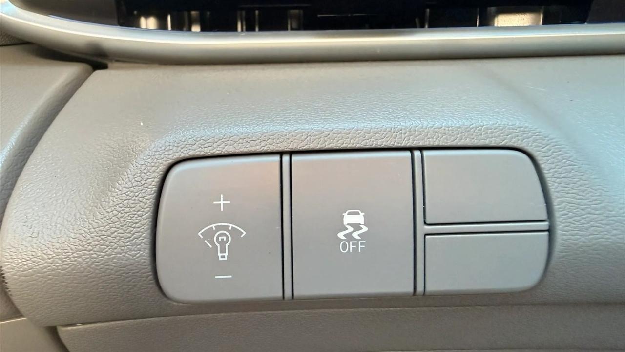 Hyundai Elantra SEL 2024