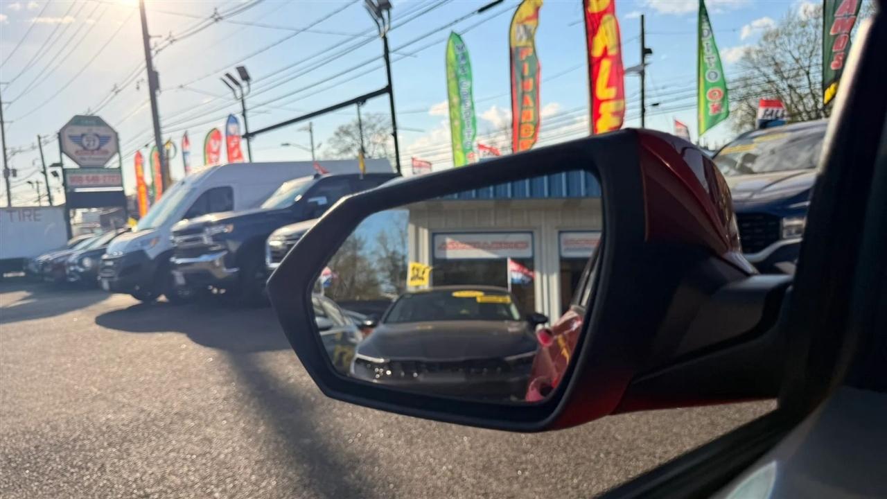 Hyundai Elantra SEL 2024