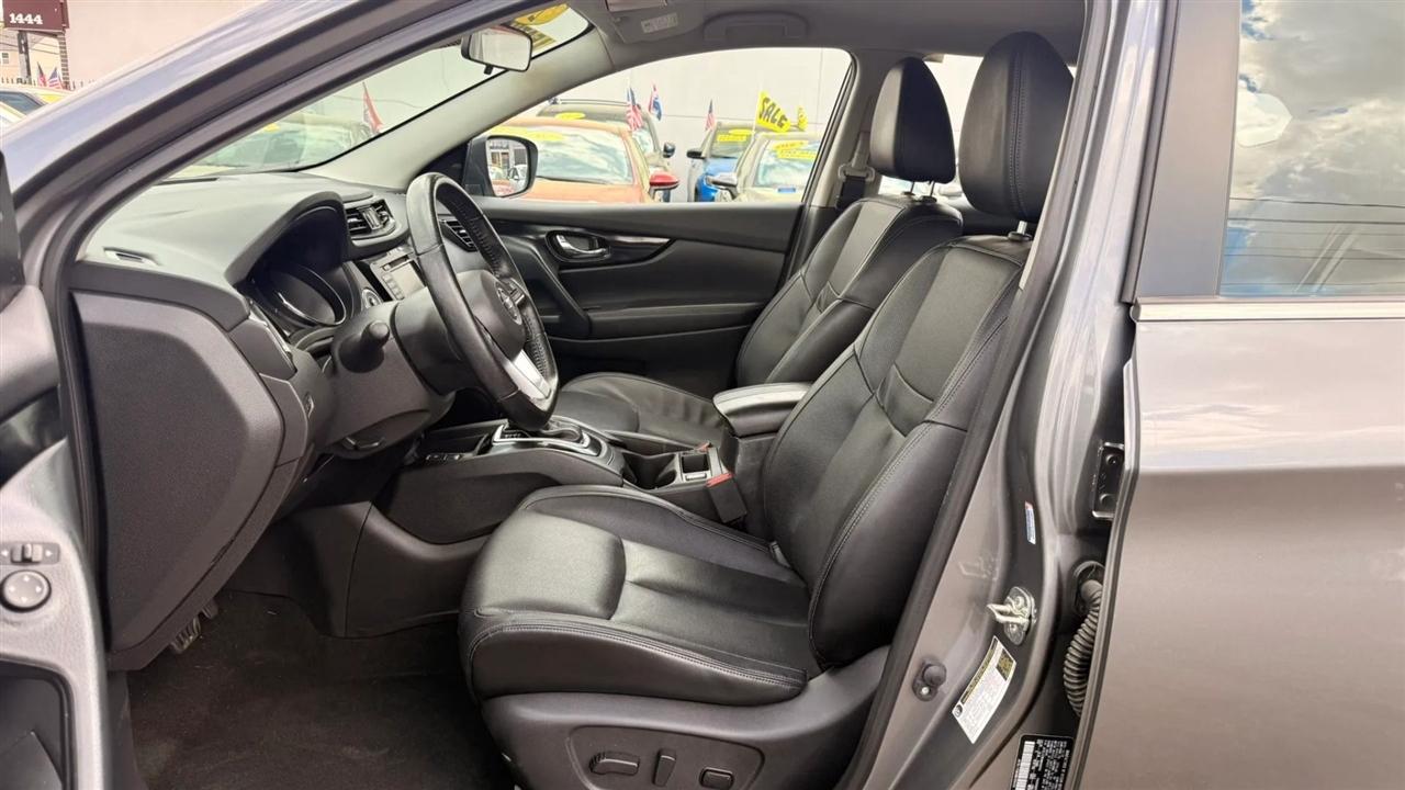 Nissan Rogue Sport SL AWD 2022
