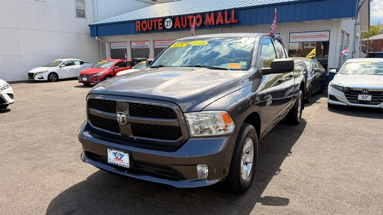 RAM 1500 Tradesman Quad Cab 4WD 2018