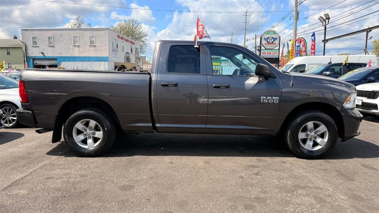 RAM 1500 Tradesman Quad Cab 4WD 2018