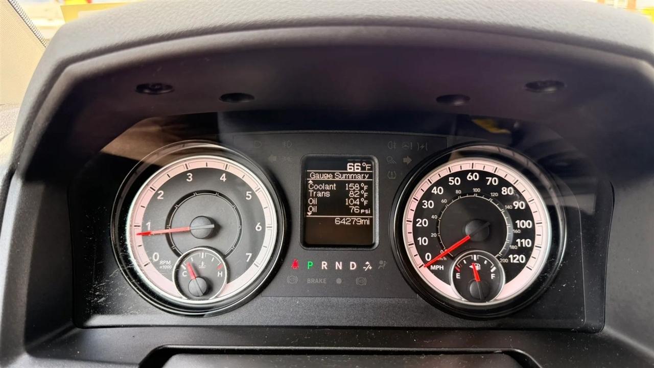 RAM 1500 Tradesman Quad Cab 4WD 2018