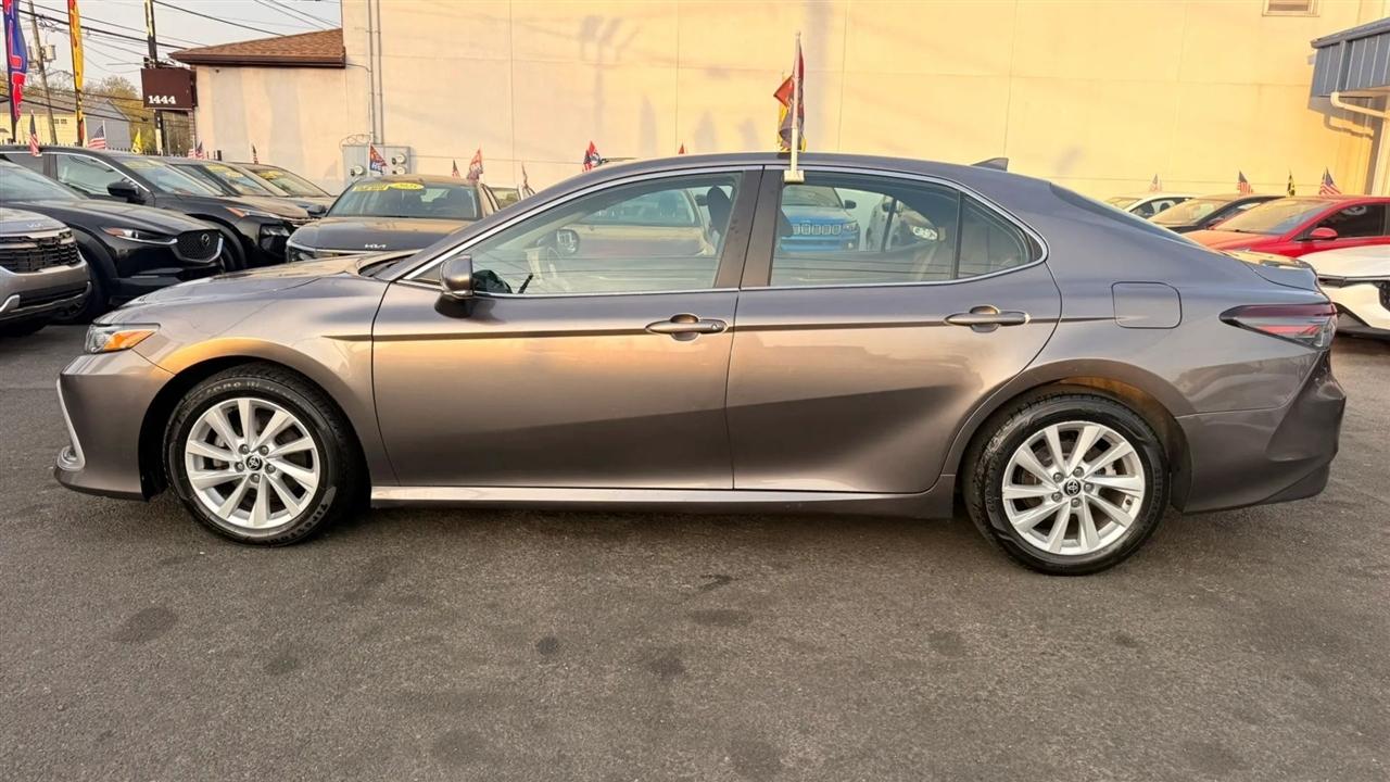 Toyota Camry LE 2023
