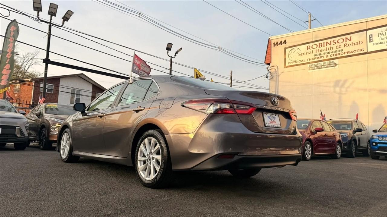 Toyota Camry LE 2023