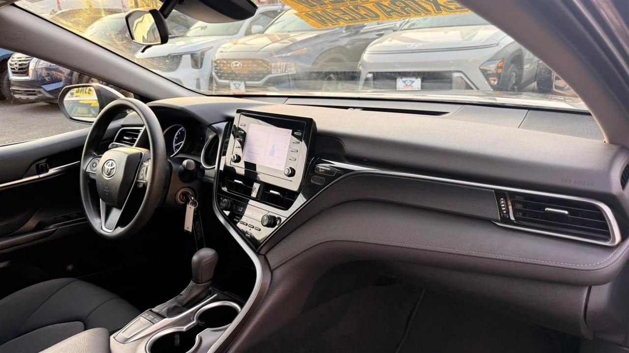 Toyota Camry LE 2023