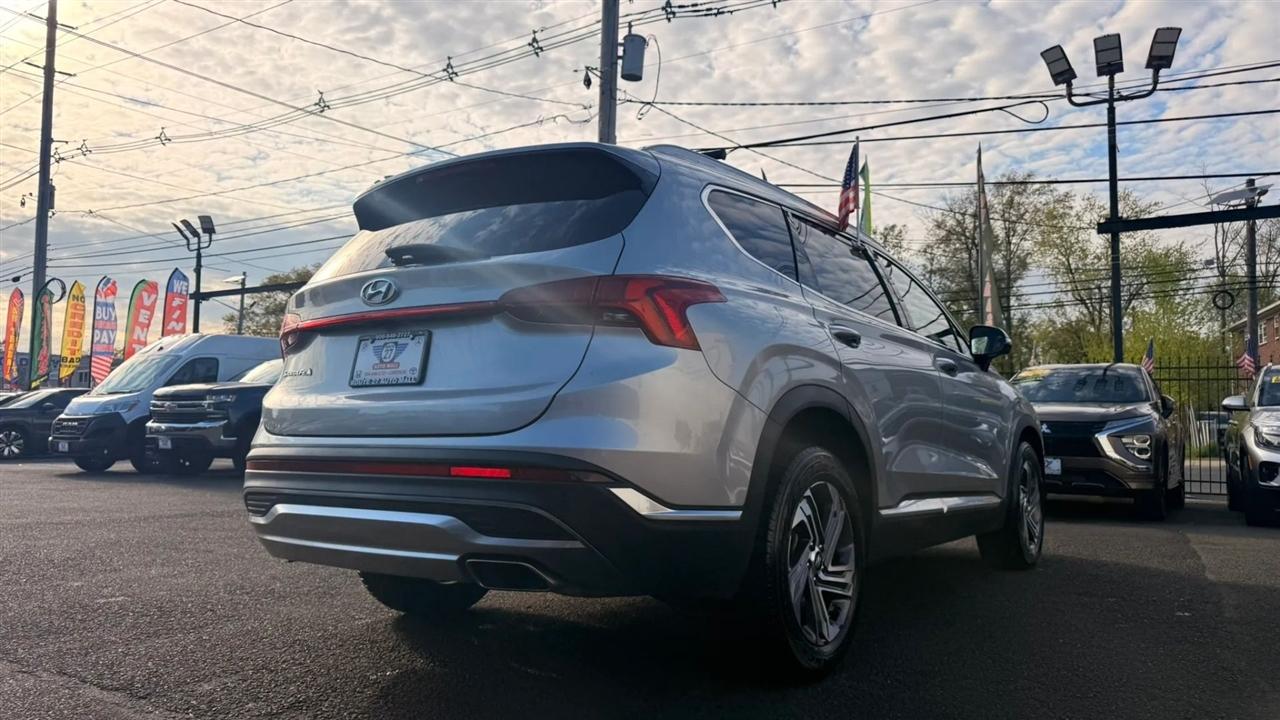 Hyundai Santa Fe SEL w/Premium Package 2023