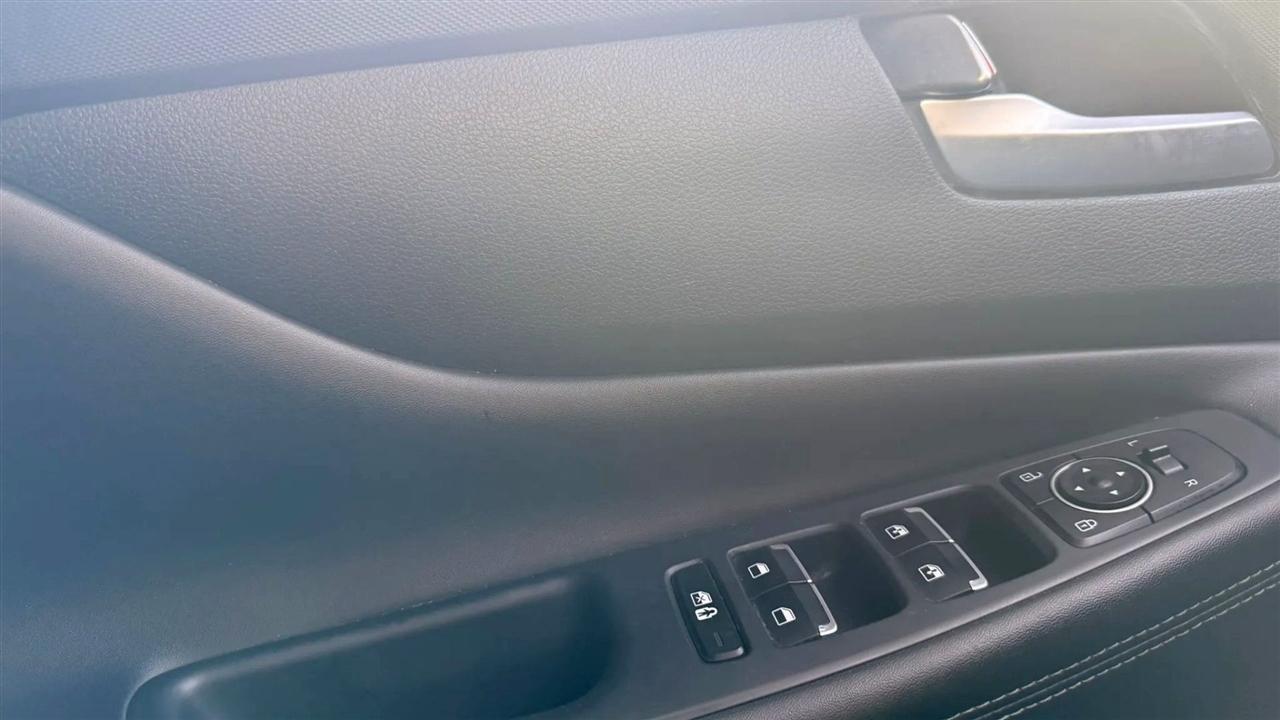 Hyundai Santa Fe SEL w/Premium Package 2023