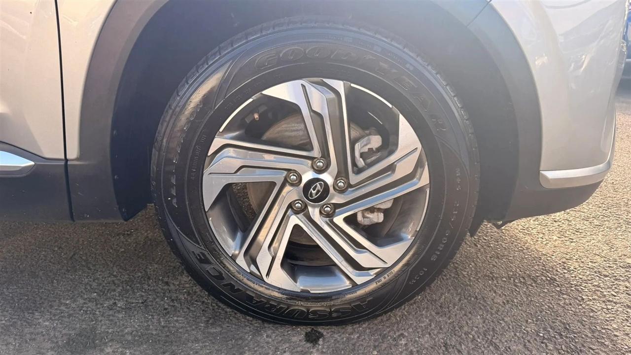 Hyundai Santa Fe SEL w/Premium Package 2023