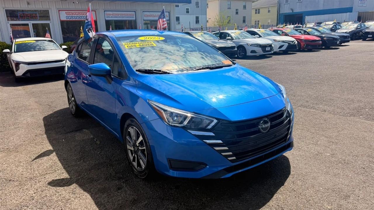 Nissan Versa SV 2023