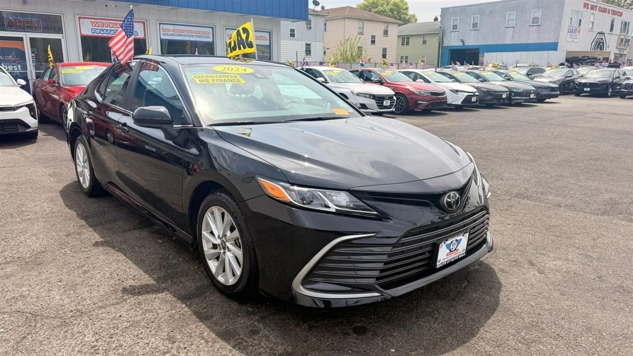 Toyota Camry LE 2024