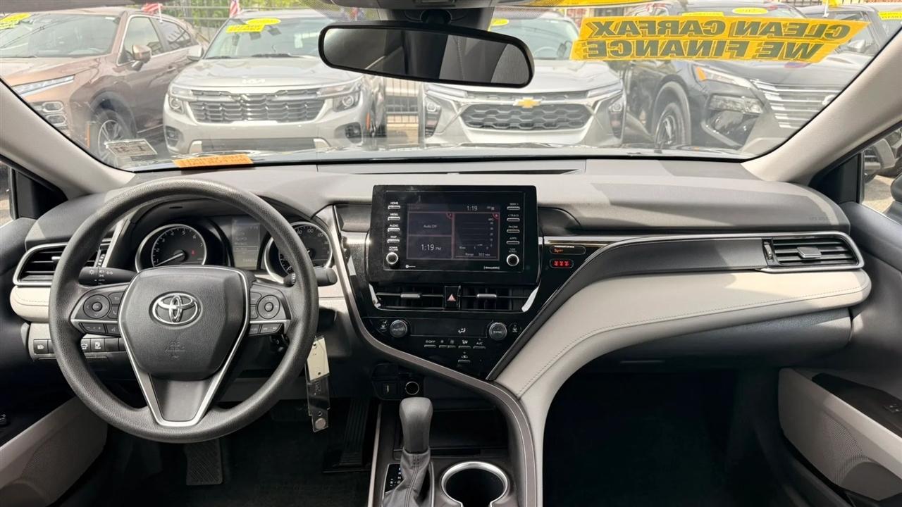 Toyota Camry LE 2024