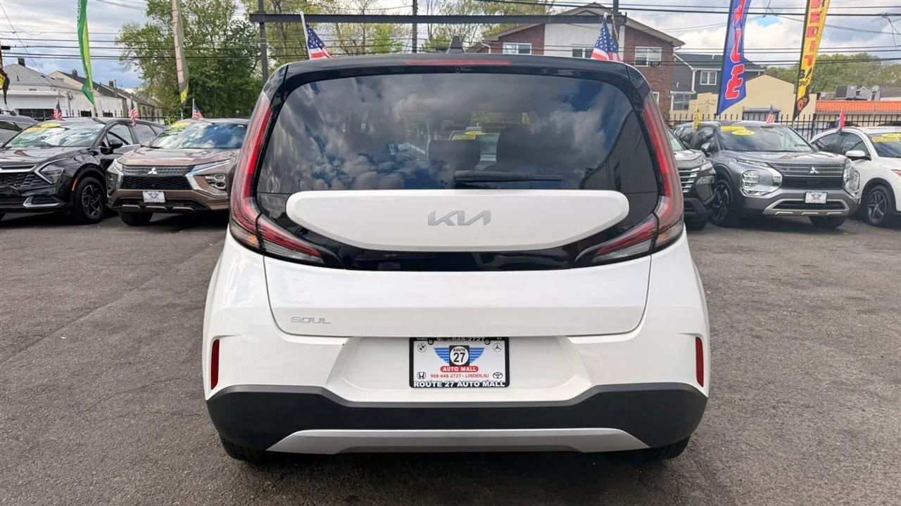 Kia Soul LX 2025