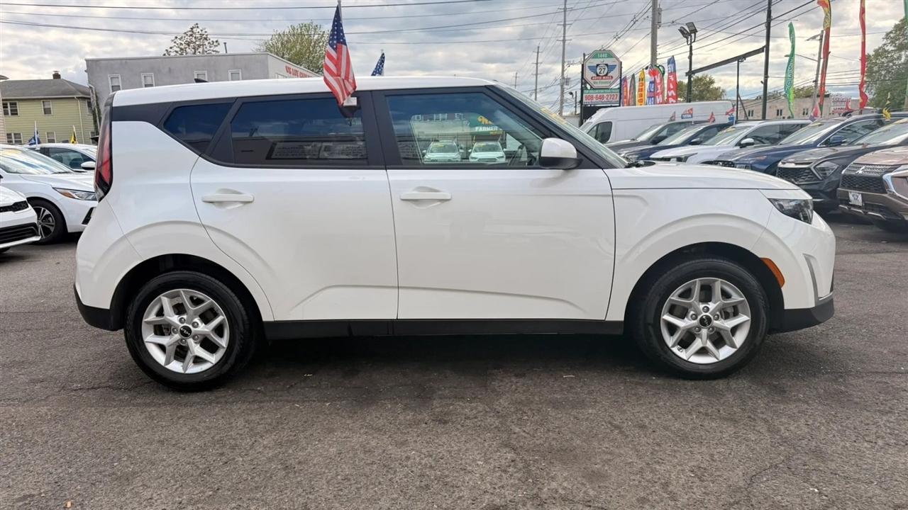 Kia Soul LX 2025