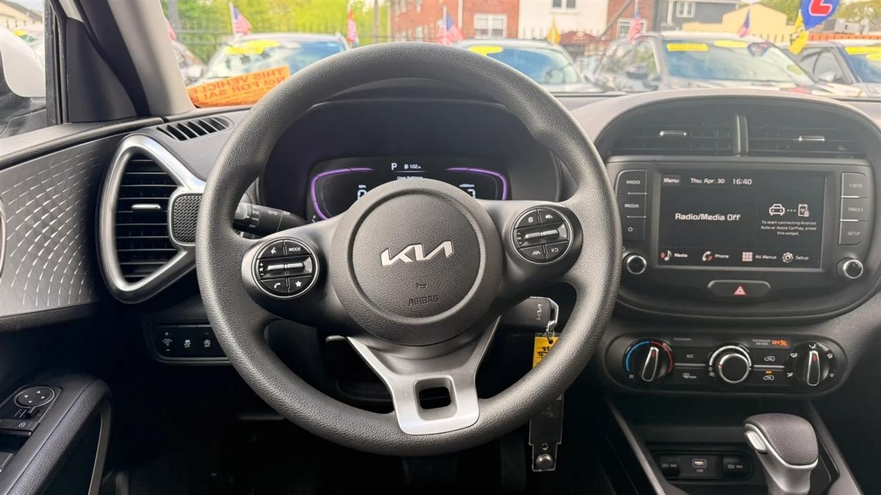 Kia Soul LX 2025