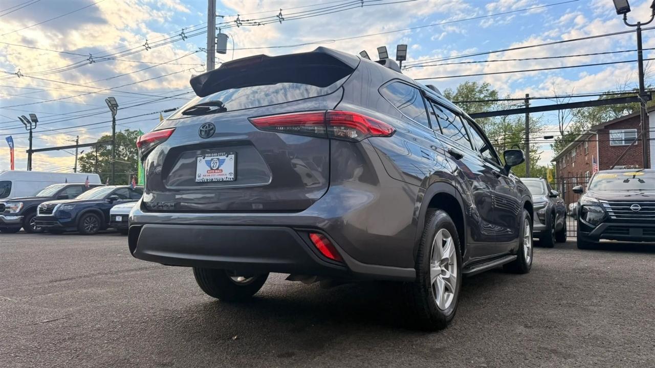 Toyota Highlander L 2022