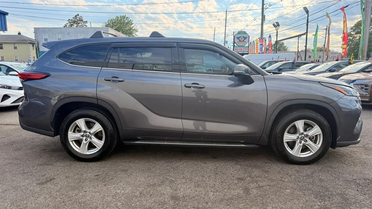 Toyota Highlander L 2022