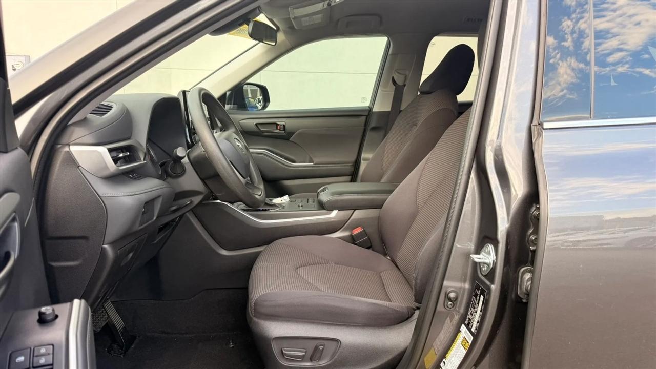 Toyota Highlander L 2022