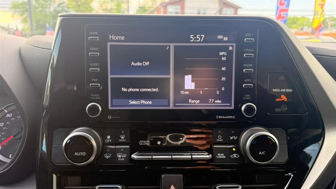 Toyota Highlander L 2022