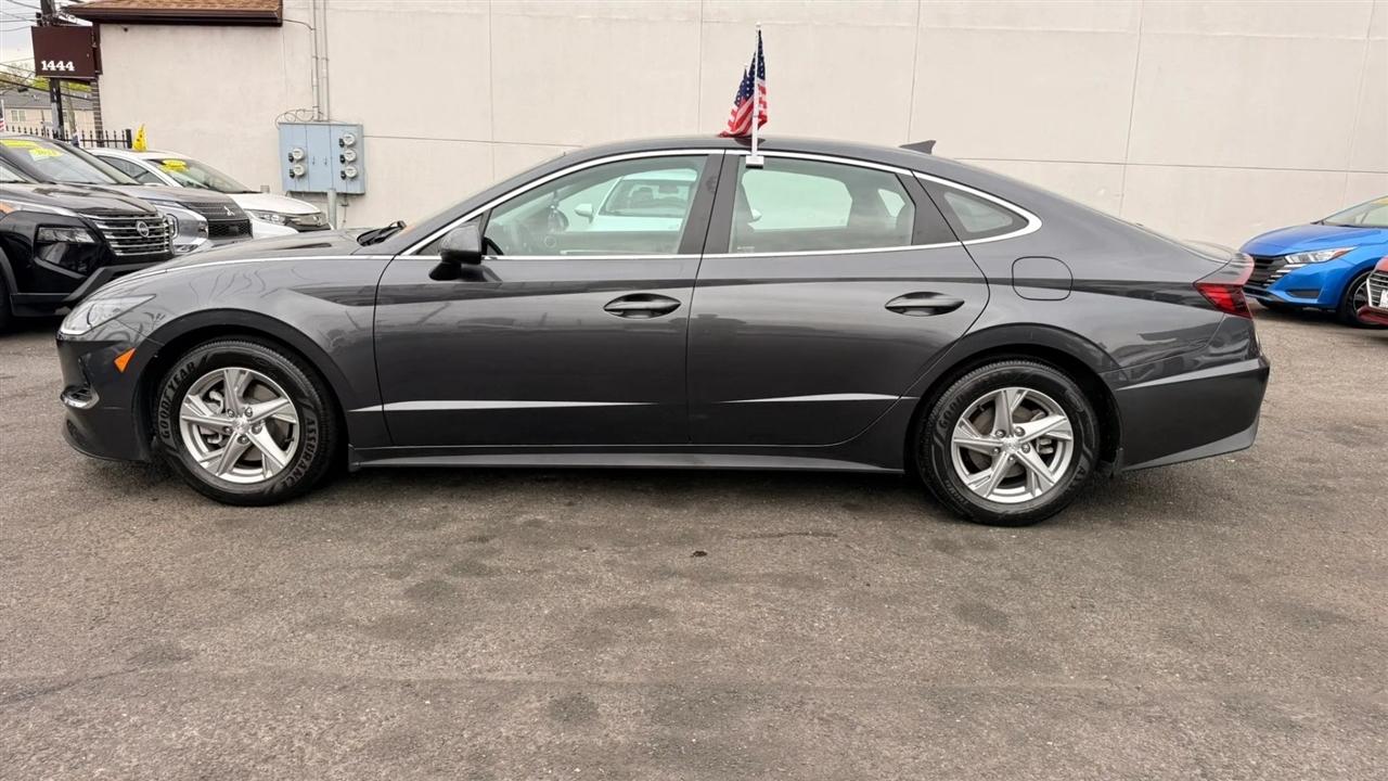 Hyundai Sonata SE 2021