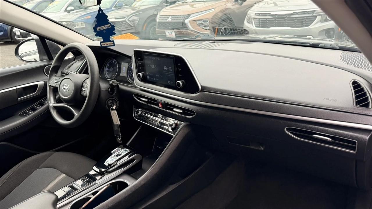 Hyundai Sonata SE 2021