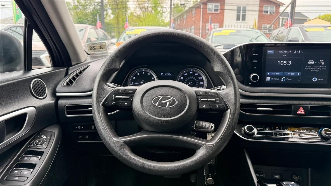 Hyundai Sonata SE 2021