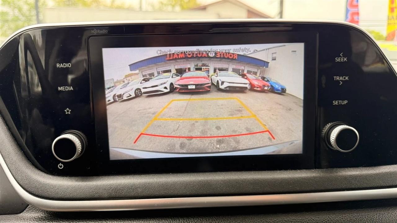 Hyundai Sonata SE 2021