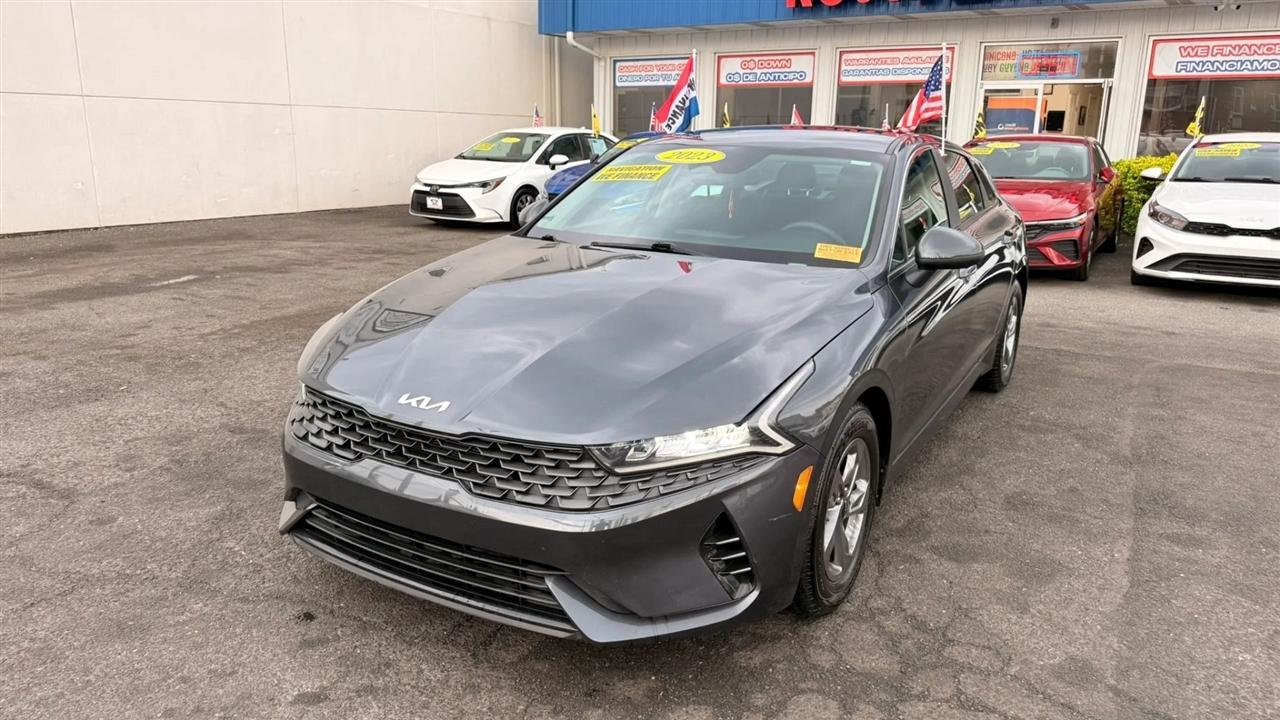 Kia K5 LXS 2023