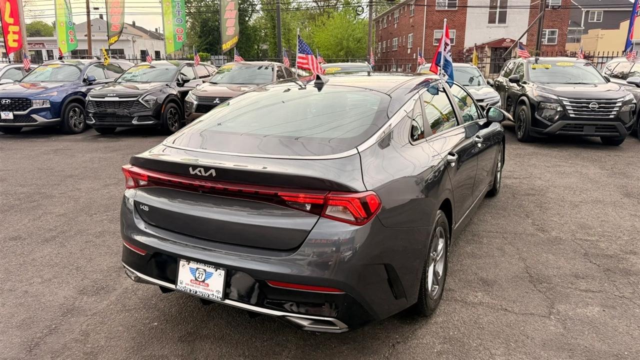 Kia K5 LXS 2023
