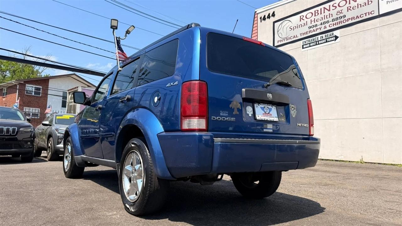 Dodge Nitro SE 4WD 2009