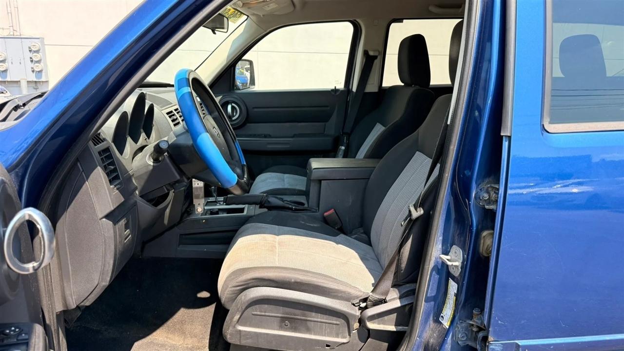 Dodge Nitro SE 4WD 2009