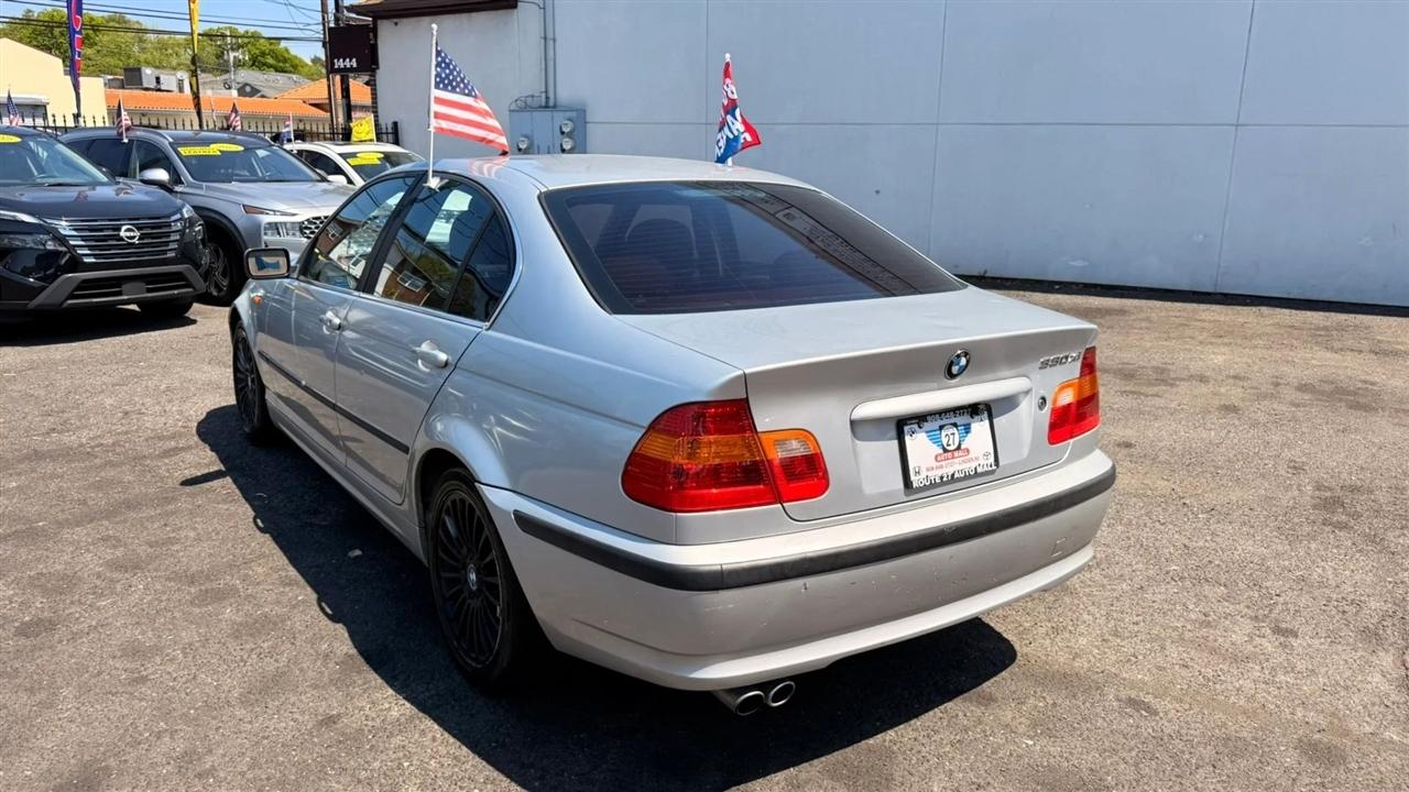 BMW 3-Series 330xi Sedan 2003