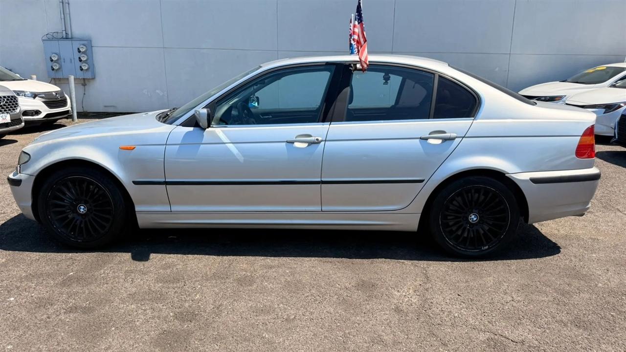 BMW 3-Series 330xi Sedan 2003