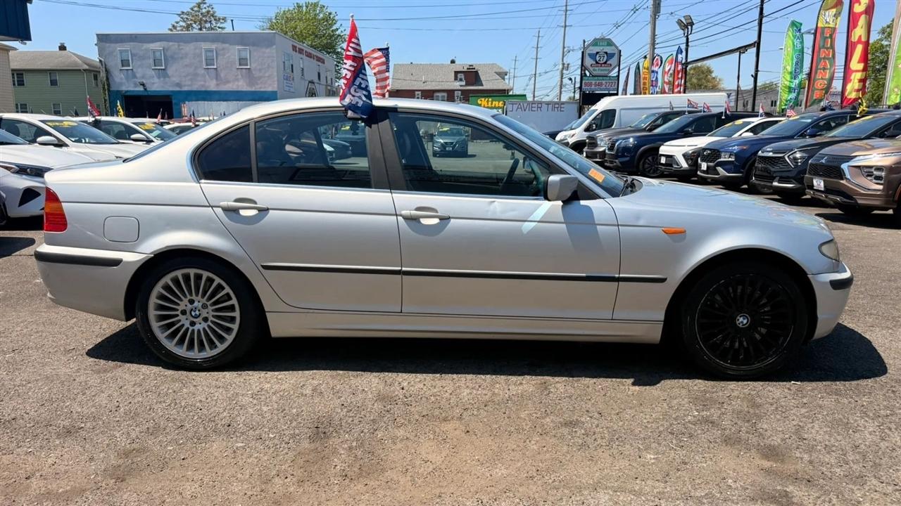 BMW 3-Series 330xi Sedan 2003