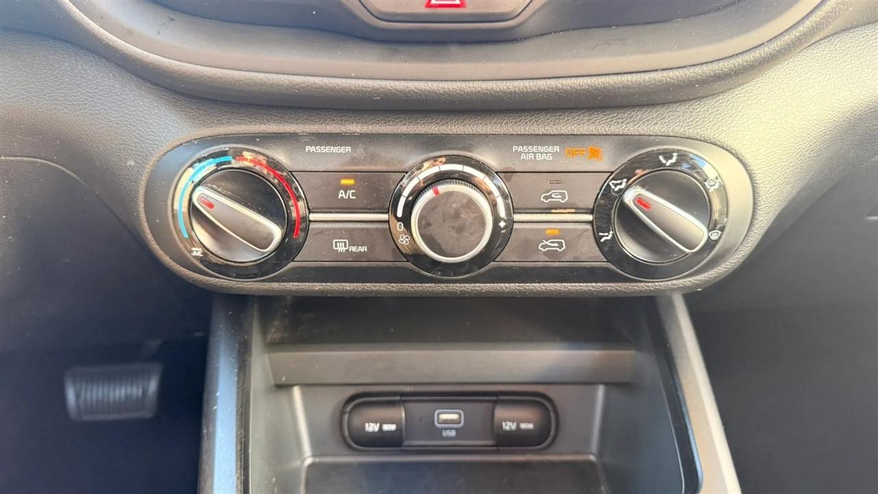 Kia Soul LX CVT 2024