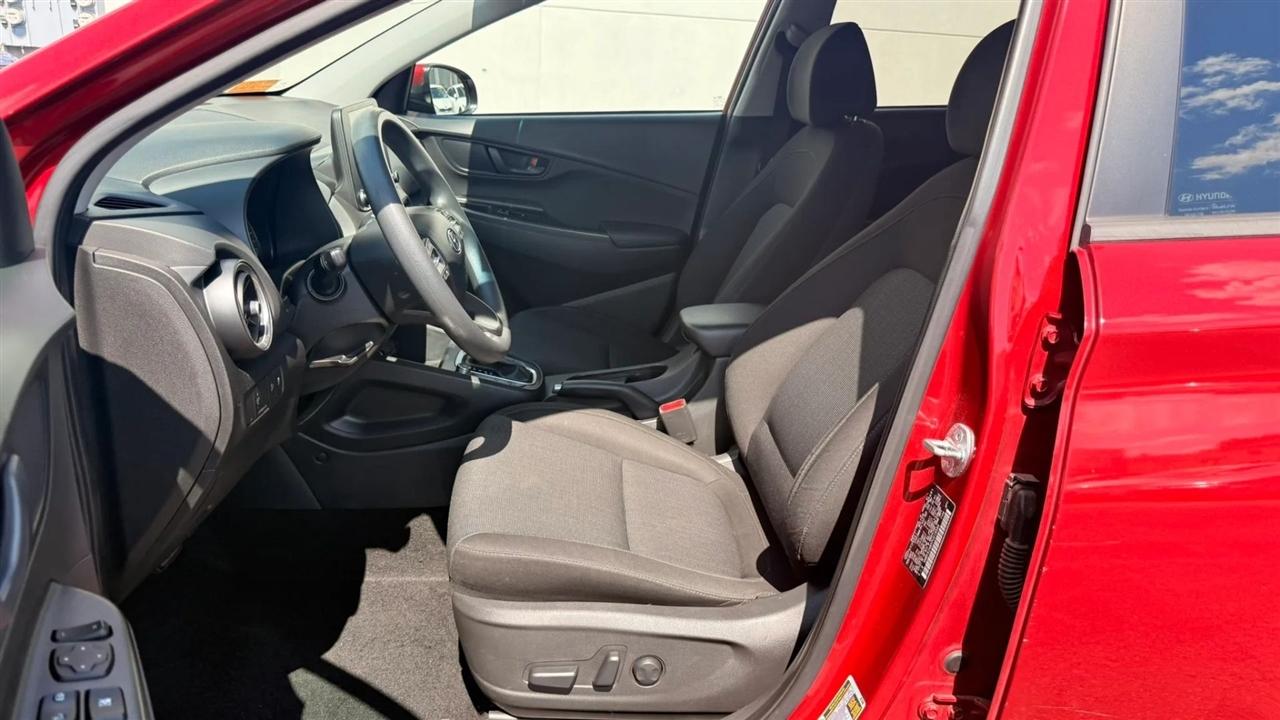 Hyundai Kona SEL 2023